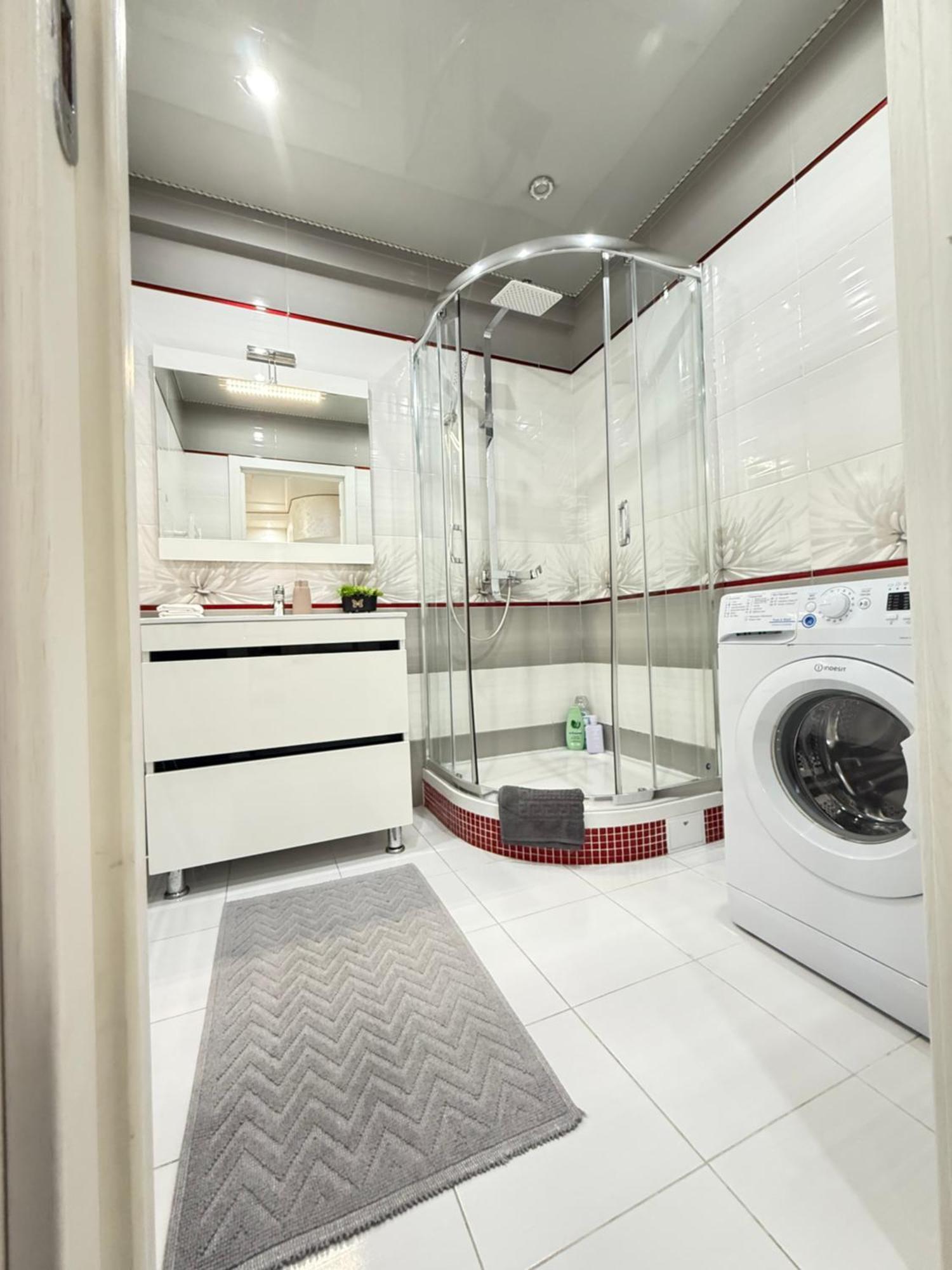 Cozy Two Bedroom Large Apartment Κισινάου Εξωτερικό φωτογραφία