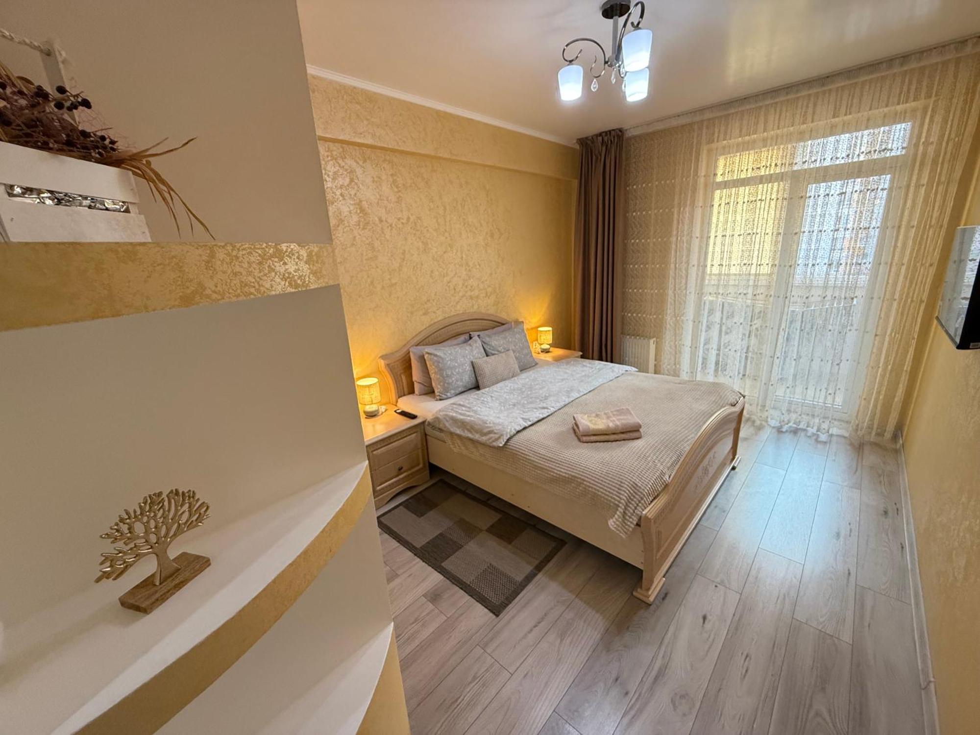 Cozy Two Bedroom Large Apartment Κισινάου Εξωτερικό φωτογραφία