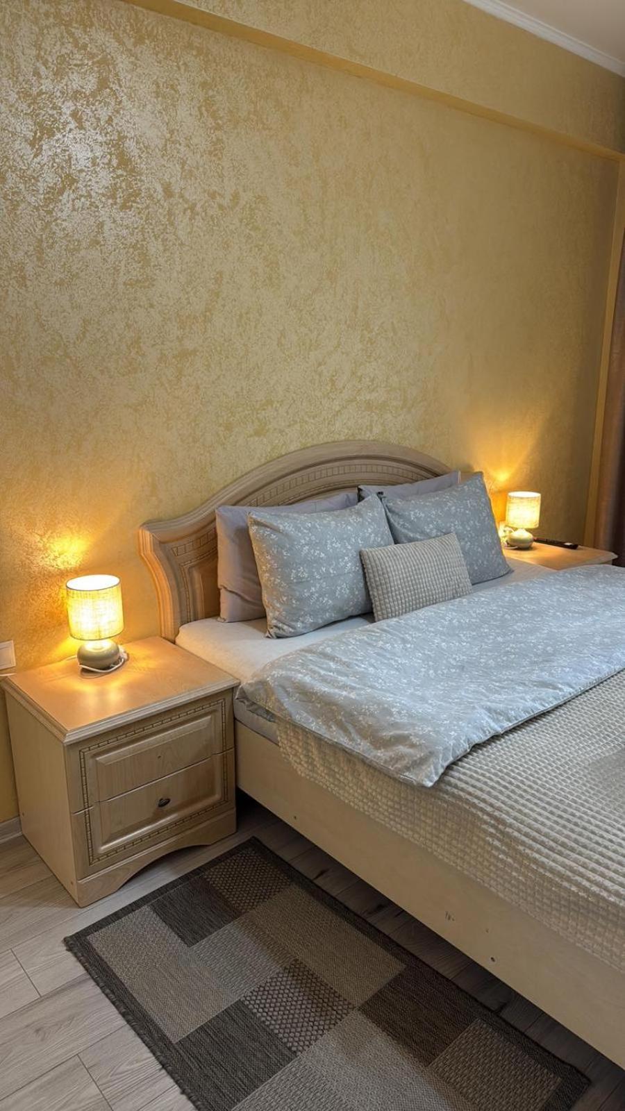 Cozy Two Bedroom Large Apartment Κισινάου Εξωτερικό φωτογραφία